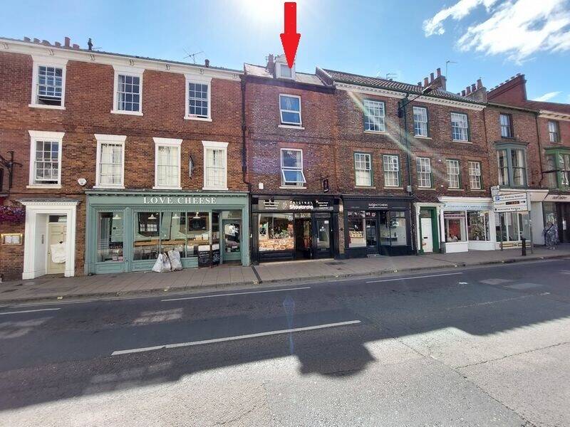 Prime Mixed Freehold Investment Property in York City Centre Photo 1