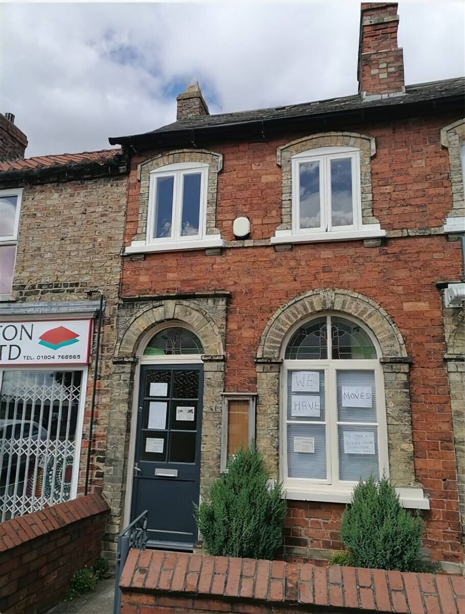 Spacious Retail Unit To Let or May Sell 22 The Village, Haxby, York, YO32 3YP Photo 1