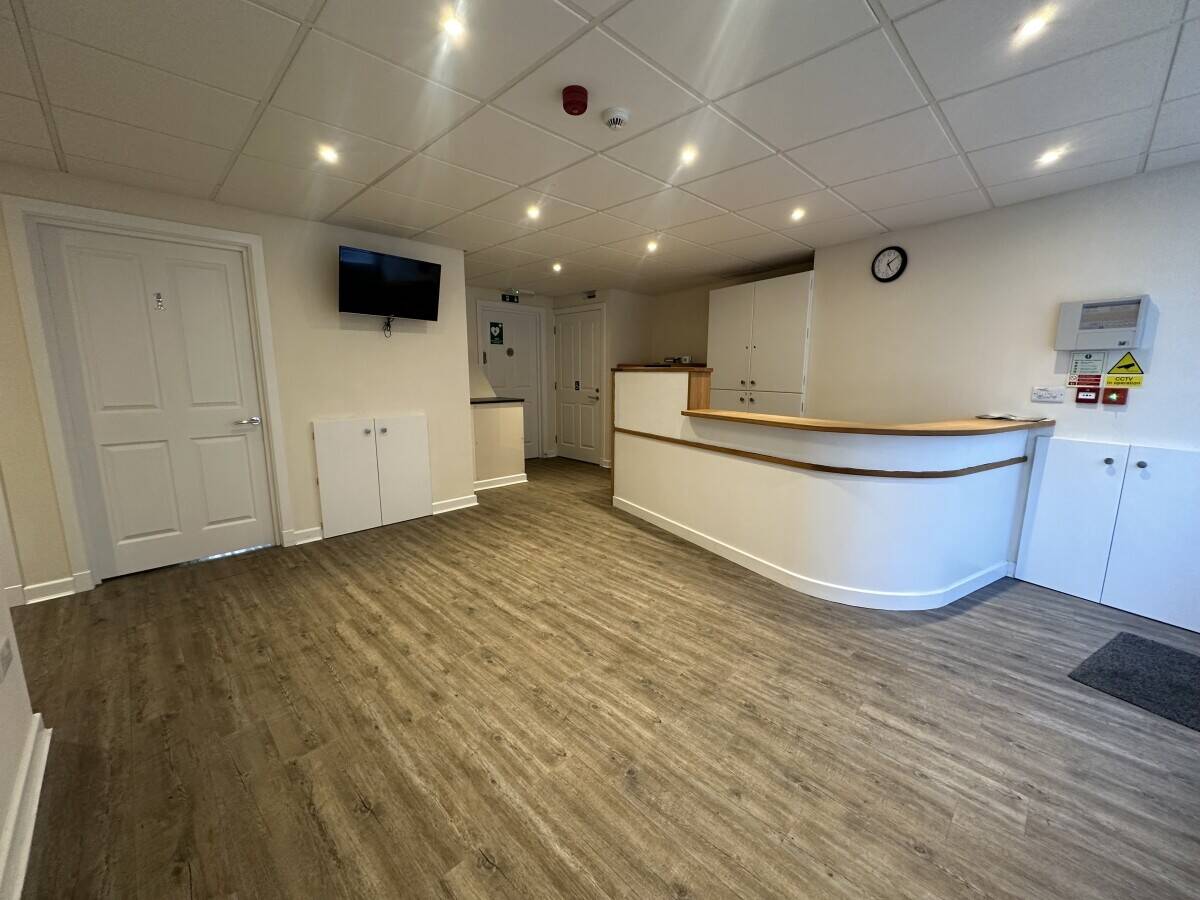 COMMERCIAL PROPERTY FOR SALE OR TO LET IN WHALEY BRIDGE, HIGH PEAK Photo 1