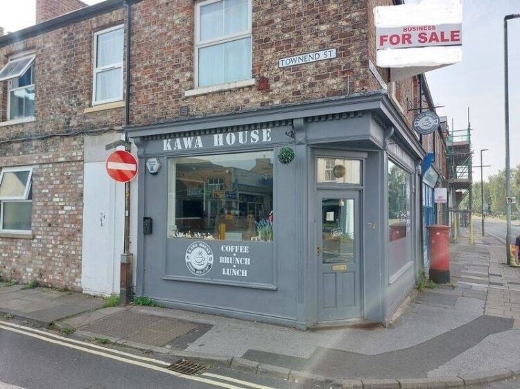 Prime Cafe Investment Opportunity on Clarence Street, York Photo 1
