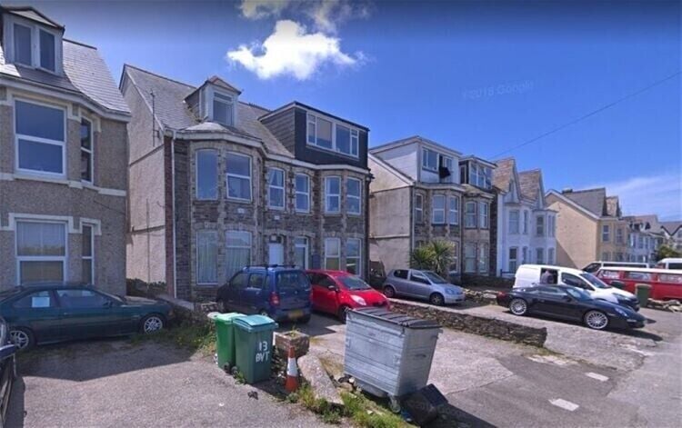 Five-Flat Block in Newquay, Cornwall Offers Rental Income and Sea Views Photo 1