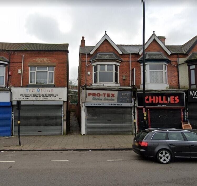 Prime Freehold Commercial Property with Three-Bedroom Accommodation in Sparkhill, Birmingham Photo 1