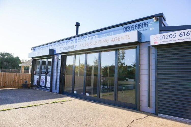 Updated Office and Storage Property Available in Wrangle, Lincolnshire Photo 2