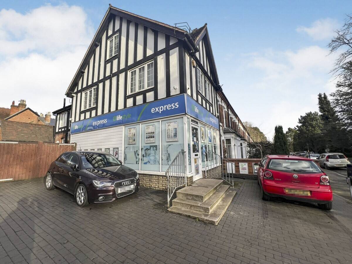 Impressive Commercial Property with Accommodations Available in Sutton Coldfield Photo 1