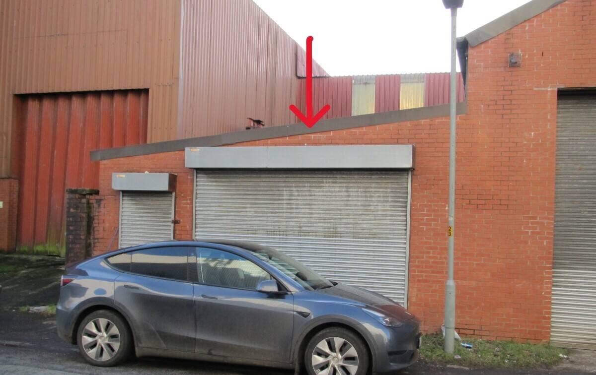 Prime 1020 Sq. Ft Commercial Unit for Sale in Blackburn with Vacant Possession Photo 1
