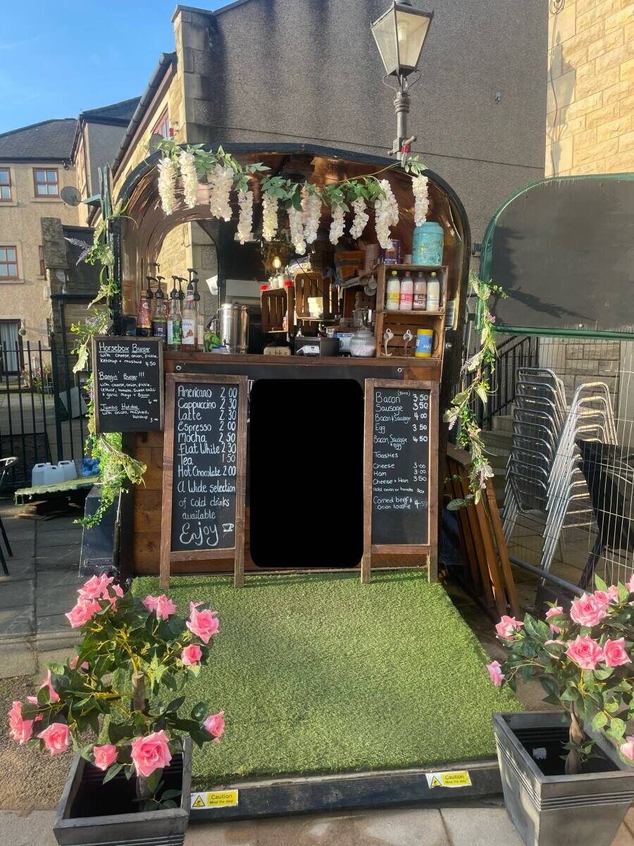 Prime Location Horsebox Café with Complete Equipment in Clitheroe Lancashire for Sale Photo 1