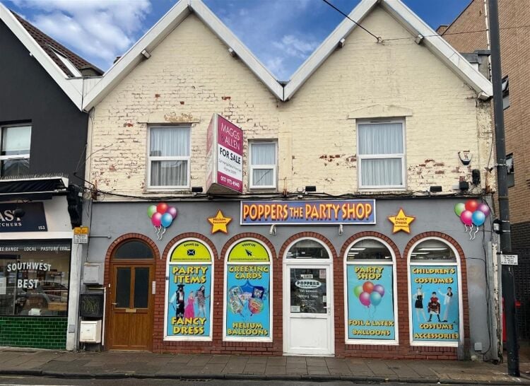 Prime Location Freehold Shop For Sale on Gloucester Road, Bishopston, Approx. 1,192 ft² Photo 1