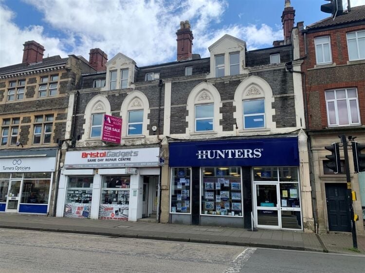 ***short term lease available*** Photo 1
