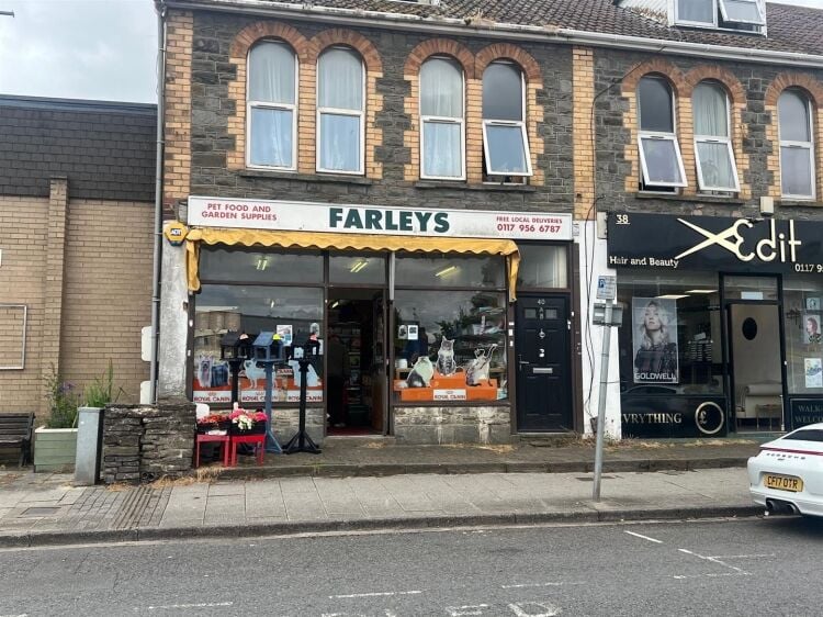 Retail Unit for Sale in Prime High Street Location in Staple Hill, Bristol Photo 1