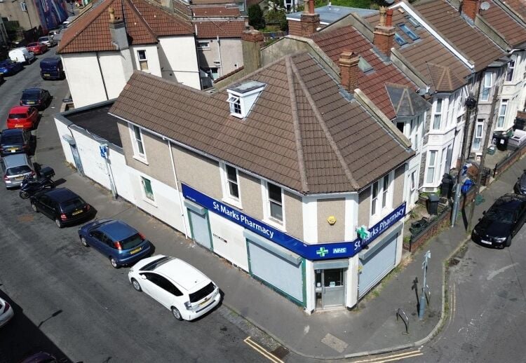 Substantial corner property ripe for development Photo 1