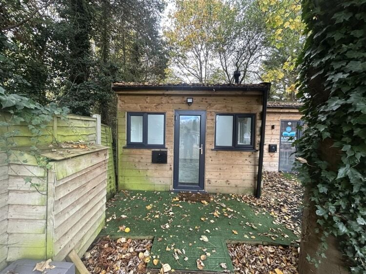 A selection of commercial units ranging from approximately 154 sq ft to 160 sq ft are now available to let. these flexible spaces are suitable for a v Photo 1