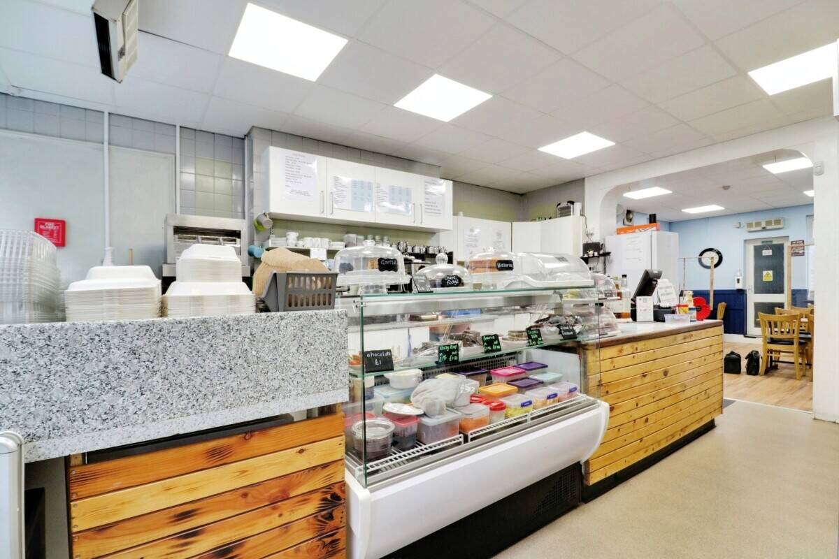 Coffee Shop and Sandwich Bar for Sale in Ipswich, Suffolk Photo 1
