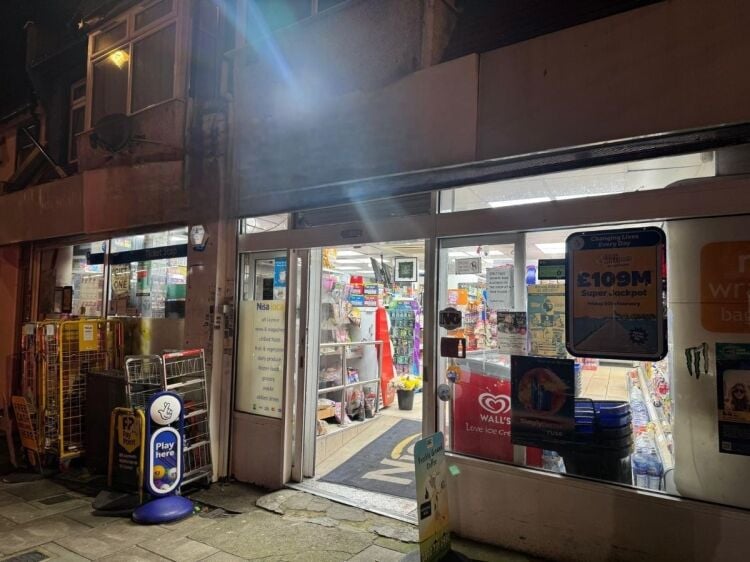 Well-Established Franchise Convenience Store Opportunity in West London with Ref: CS0776 Photo 1