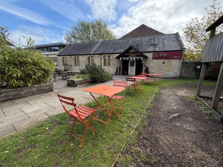 A fully fitted restaurant (formerly a chapel) extending to approximately 2,500 ft² benefiting from a fully equipped commercial kitchen, and a lar Photo 1