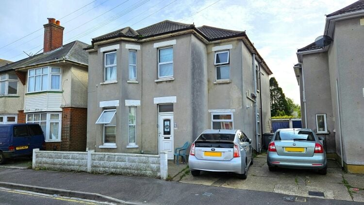 Substantial Detached HMO with 100ft Garden in Bournemouth, Dorset Photo 1
