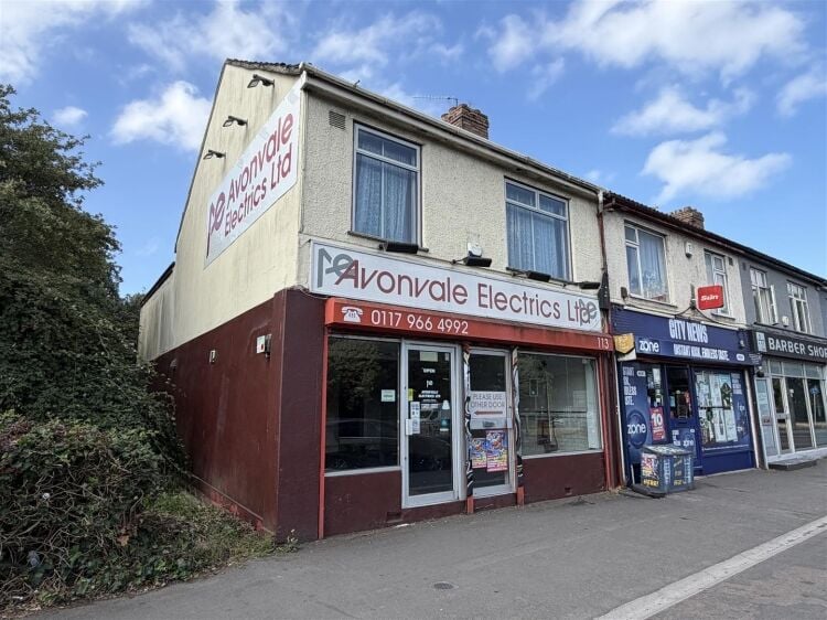 An end of terrace extended shop with first floor offices, measuring approximately 1,780 ft². the shop is situated in a highly prominent trading p Photo 1