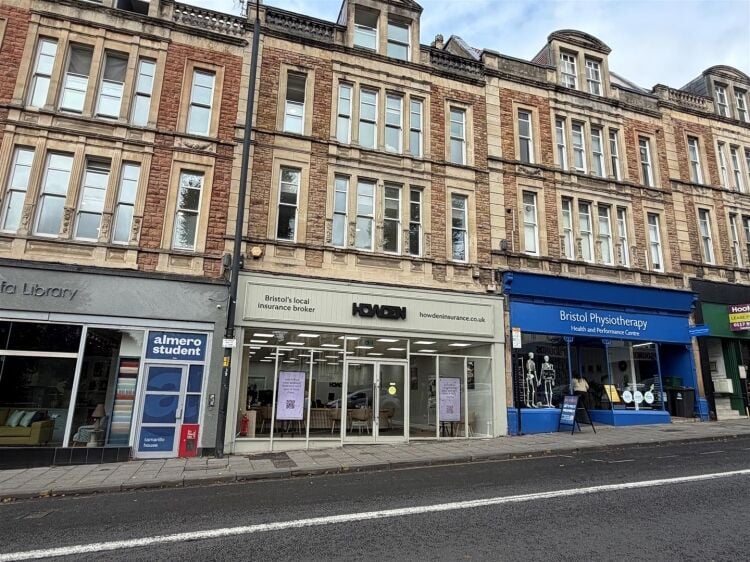 Retail/office investment opportunity in Bristol's Clifton with 1,700 ft² of leased space Photo 1