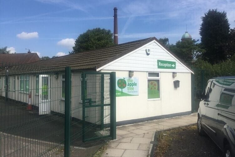 Prime Oldham D1 Property Ready for Development or Nursery Reopening Photo 1