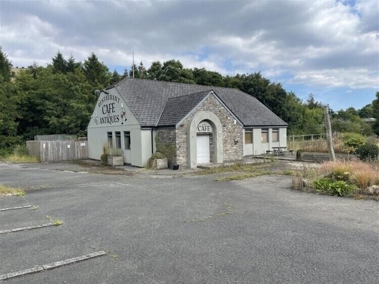 Roadside Cafe/ Restaurant To Let For Sale in Buckfastleigh Photo 1