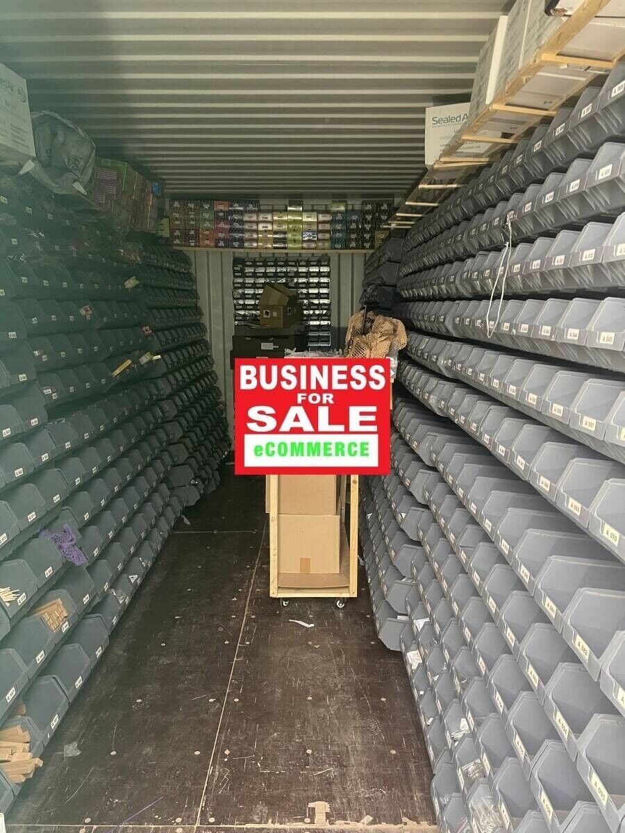 Prime ECommerce Warehouse Available for Quick Sale in Southend-on-sea, Essex Photo 1