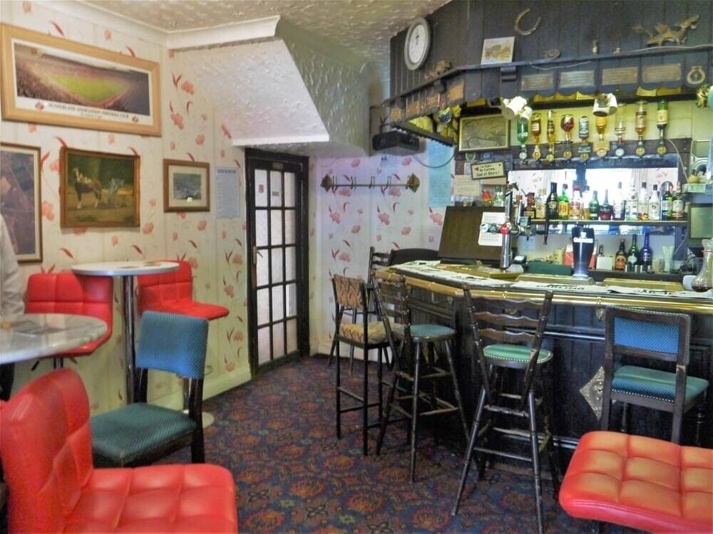 6.8 Acre Development Opportunity with Historical Public House in Durham Photo 1