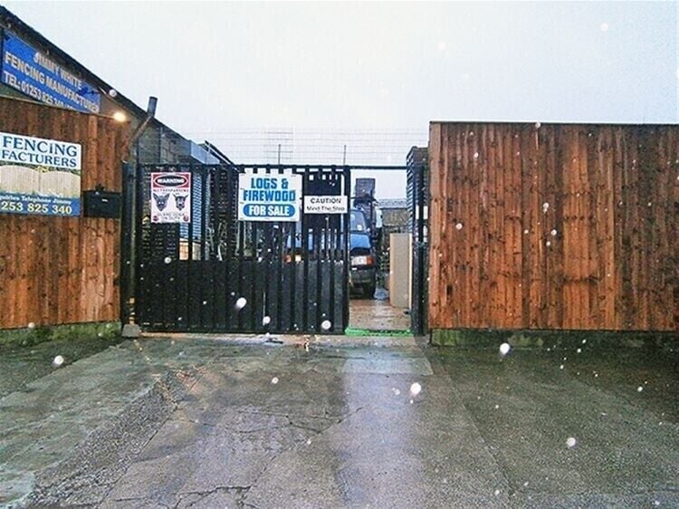 Outstanding Commercial Property with Development Potential in Lancashire Photo 1