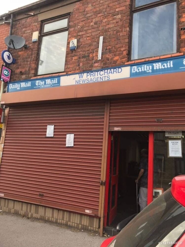 Spacious Vacant Newsagent Building in Tyldesley, Manchester, Boasting 3 Bedrooms and Garage Photo 1
