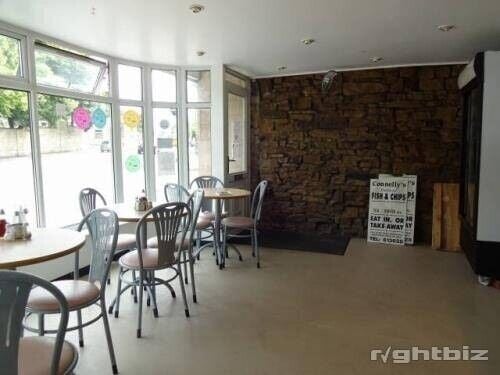 Brierfield Investment Gem - Fully Let Takeaway, Cafe, and 2-Bedroom Flat Photo 1