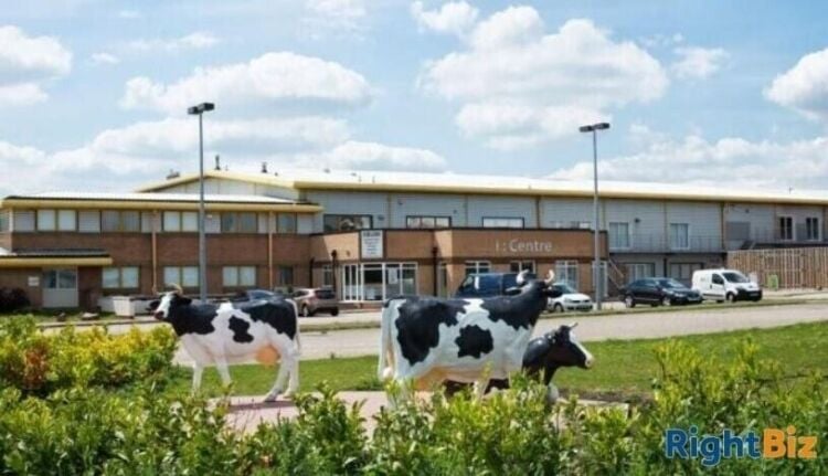Rent Your Ideal Office, Warehouse, or Workshop in Milton Keynes Today! Photo 1