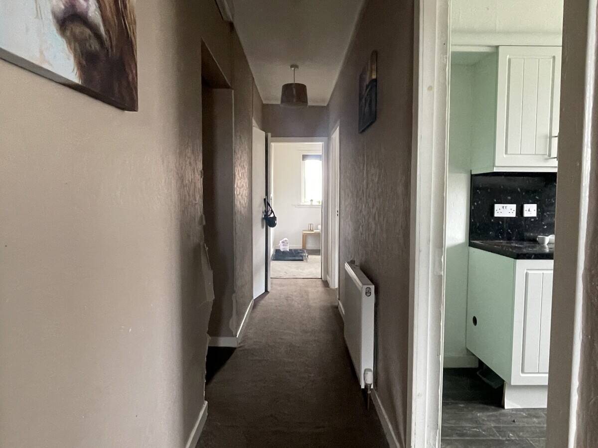 Former Fife Arms Hotel with Huge Potential - Restaurant, Bar, Letting Rooms and Owners' Accommodati Photo 10