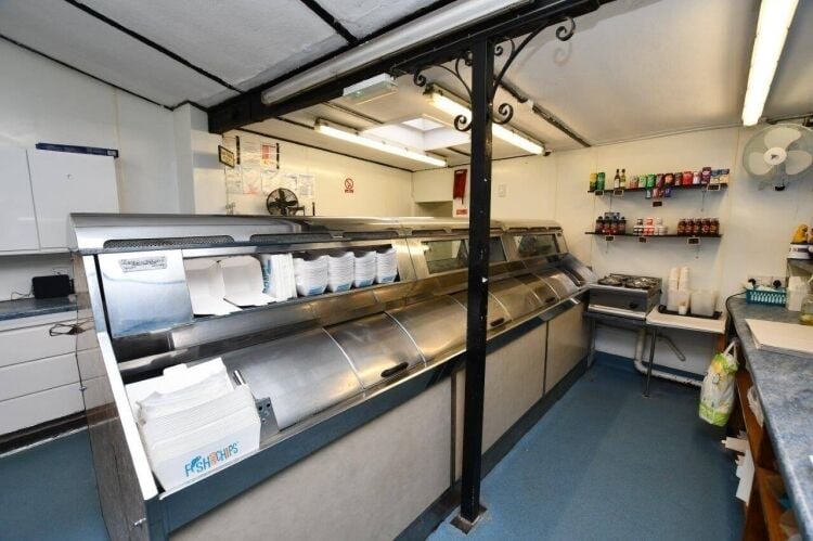 Southwold's Popular Fish & Chip Shop on High Street for Sale Photo 10