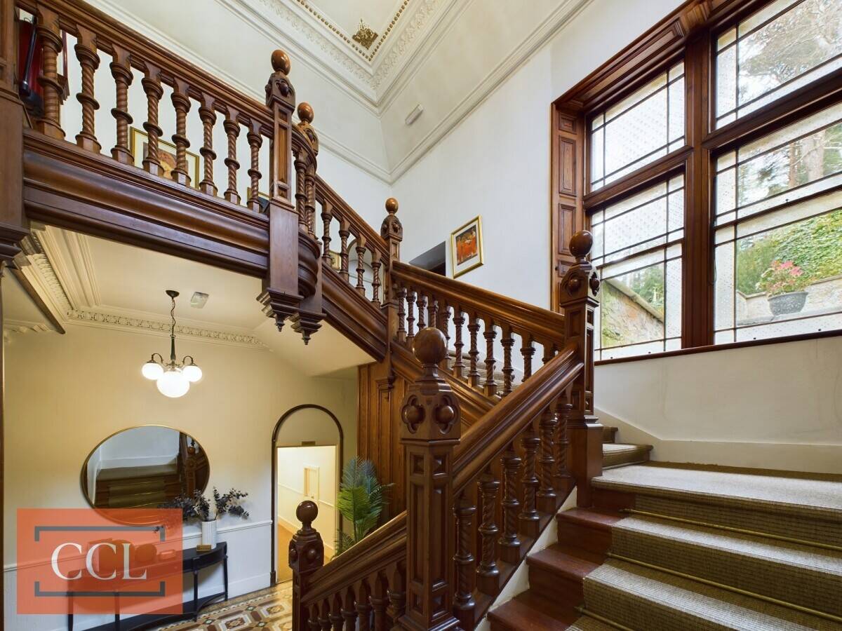 Substantial Victorian Manor Guest House in Forres Moray - A Vibrant Business Opportunity Photo 10