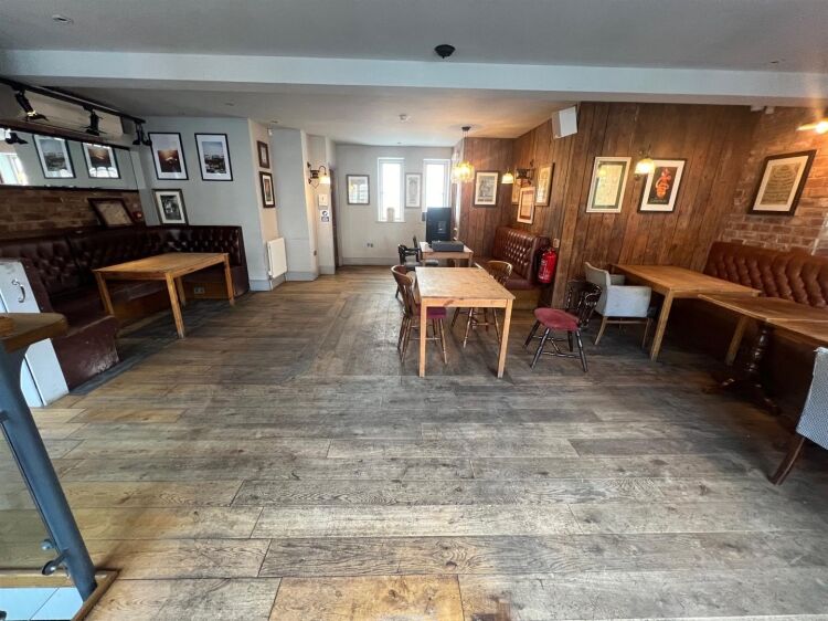 Two-Storey Public House with Beer Cellar Available for Rent in Bristol Photo 10