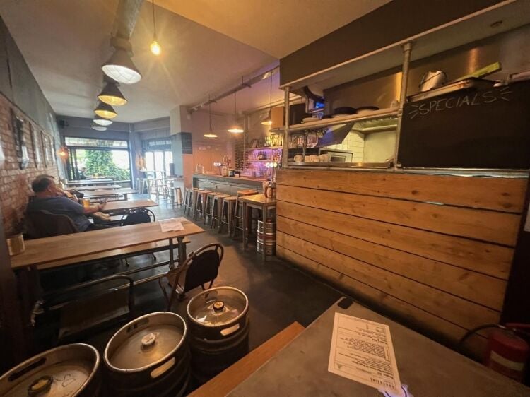 Fully Equipped Cafe/Bar with Terrace on Prominent Wells Road, Bristol Photo 10