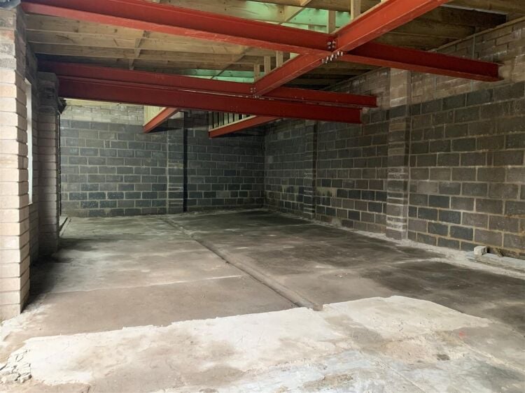 Three Centrally Located Workshops Available for Rent in Easton, Bristol Photo 10