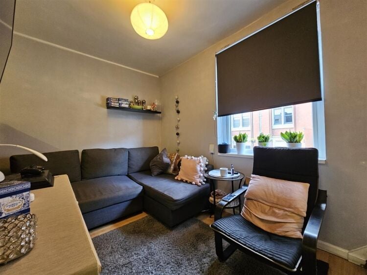 Substantial, Fully Let Mixed-Use Investment Property for Sale in Bristol Photo 10