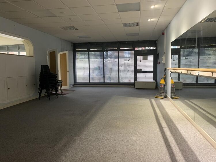 This double fronted retail unit extends to approximately 1,691 sq ft (157 sq m) and offers excellent street presence. the accommodation comprises two Photo 10
