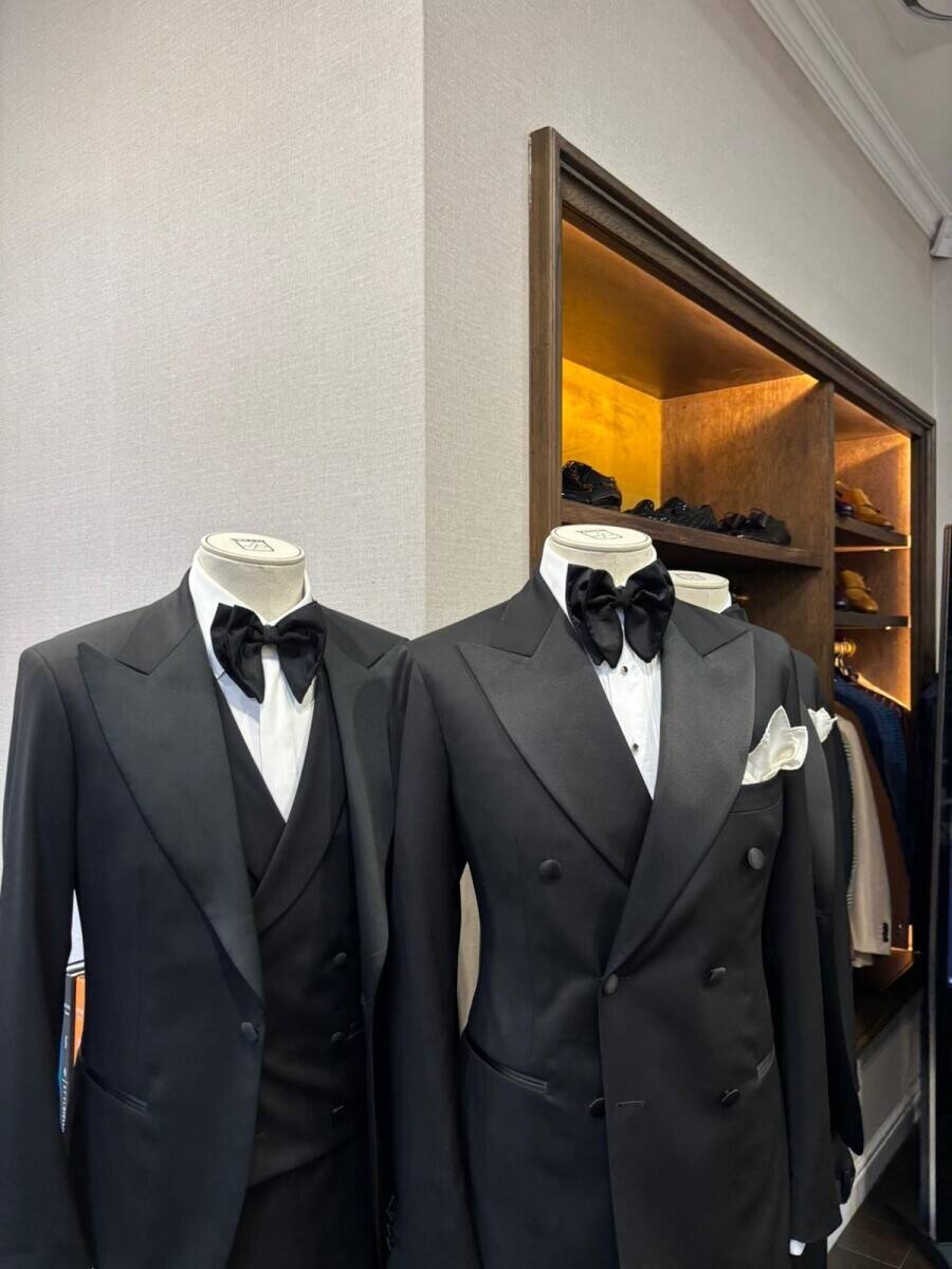 Men's Tailoring Shop for Sale in the City of London Near Bond Street Photo 10