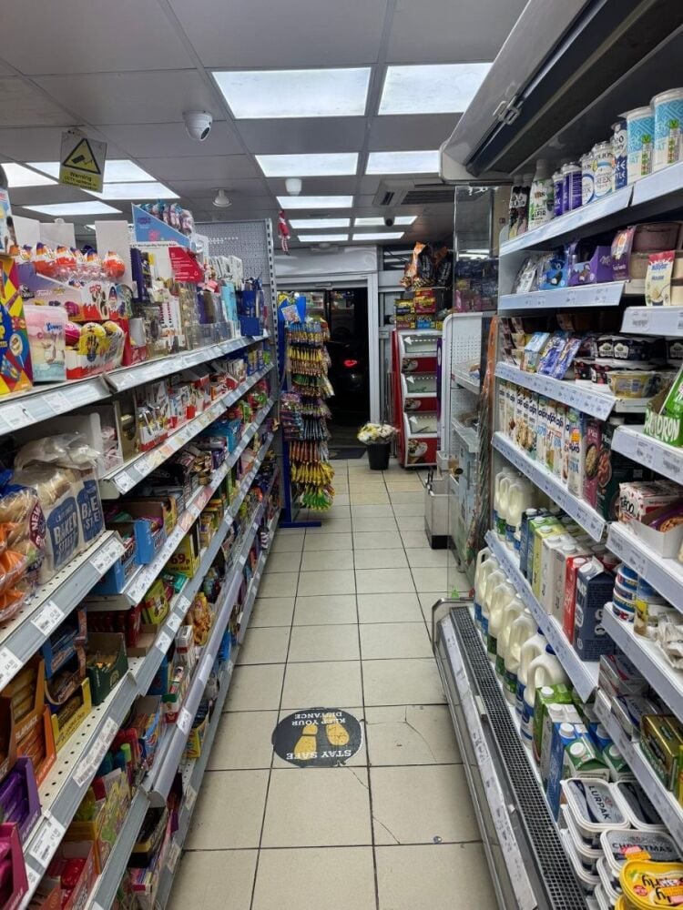 Franchise Convenience Store for Sale in West London with Strong Sales Potential Photo 10