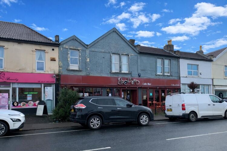 Fully Fitted Restaurant for Sale in Bristol with 2,040 sq ft and Outdoor Seating Photo 10