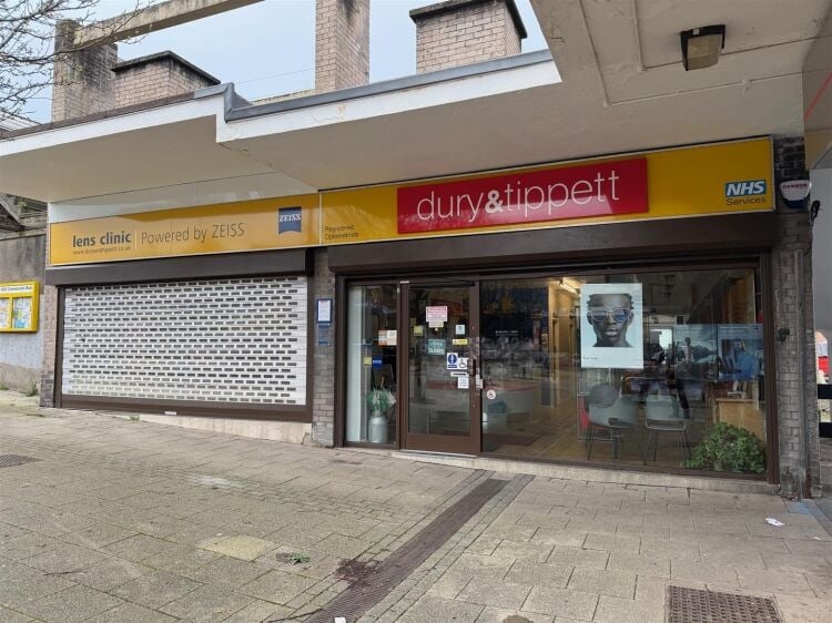 Double Fronted Retail Unit for Sale in Staple Hill, Bristol - 1,638 sq ft Open Plan Space Photo 10