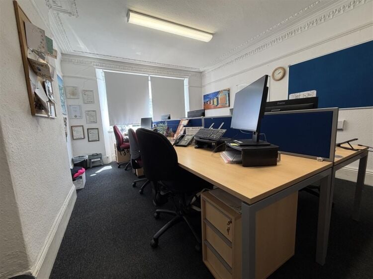 Commercial investment property in Bristol with two tenants generating annual rental income. Photo 10