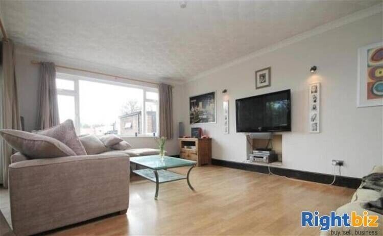 Renovated Surrey Boarding Kennels with Spacious Detached Family Home on 4.5 Acres Photo 10
