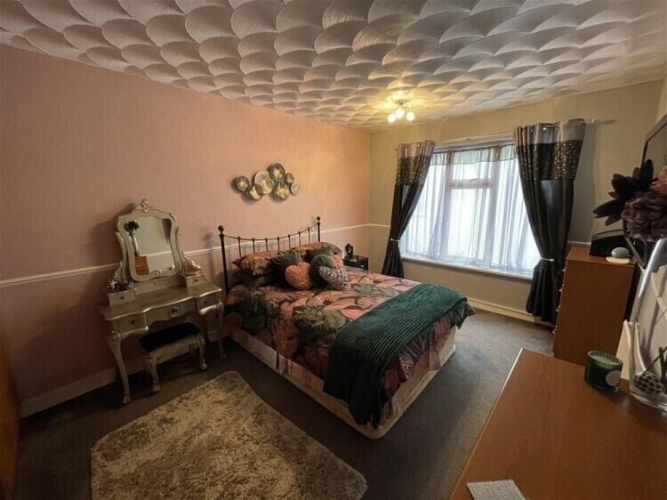 Seafront Coaching Hotel in Paignton Boasting 26 Bedrooms and Panoramic Views now on Sale! Photo 10