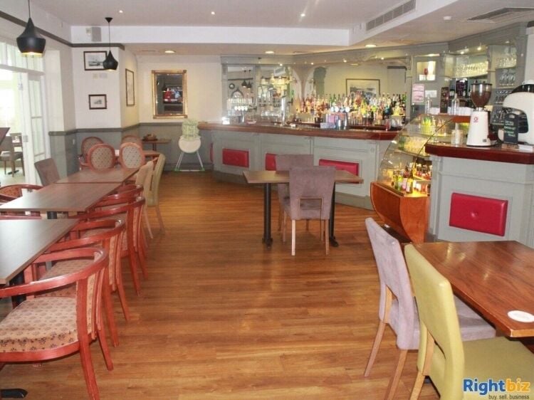 Charming Seafront Hotel with 18 Rooms and Function Venue for Sale in South Wales Photo 10