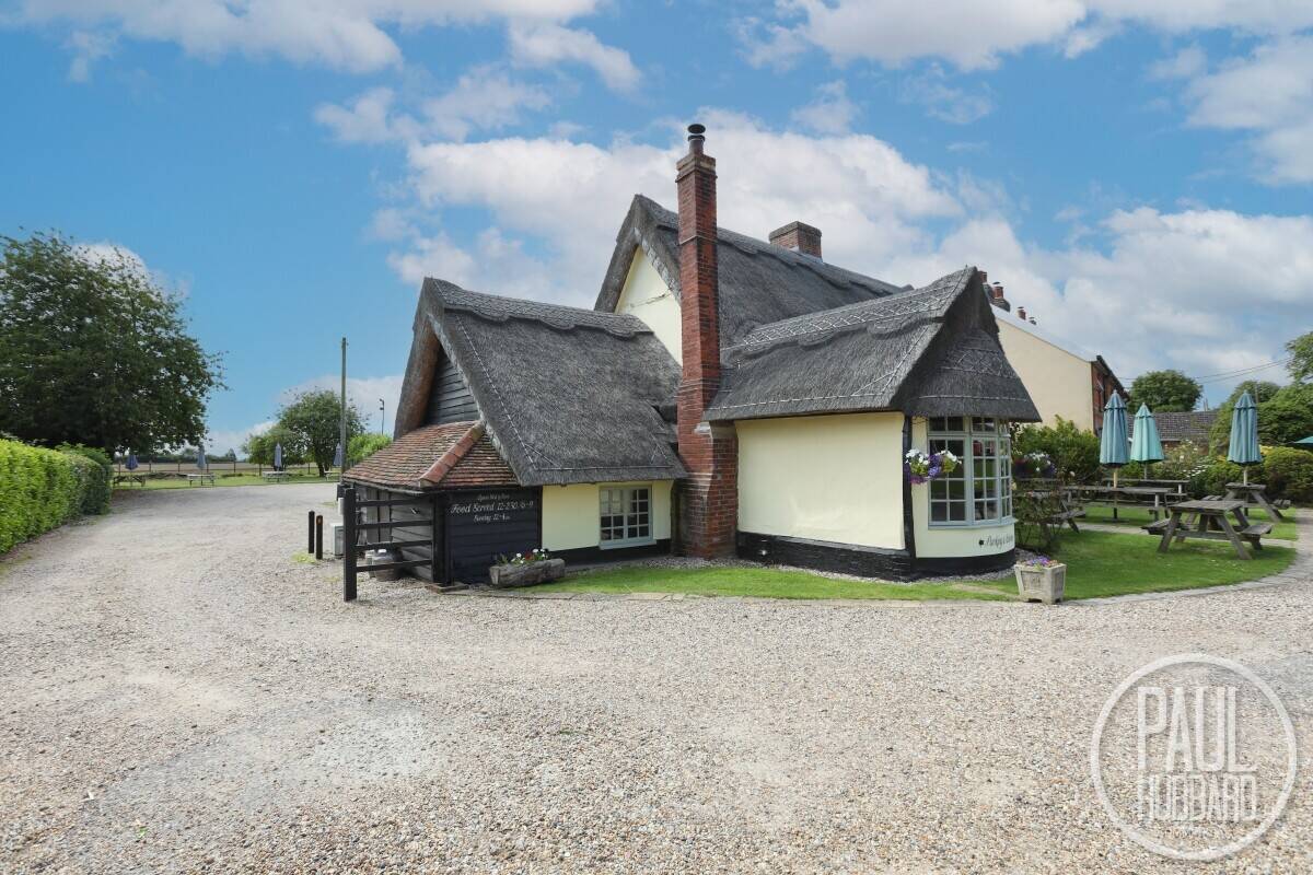 Grade II Listed Pub with Private Accommodation in Belchamp St Paul, Essex for Sale Photo 11