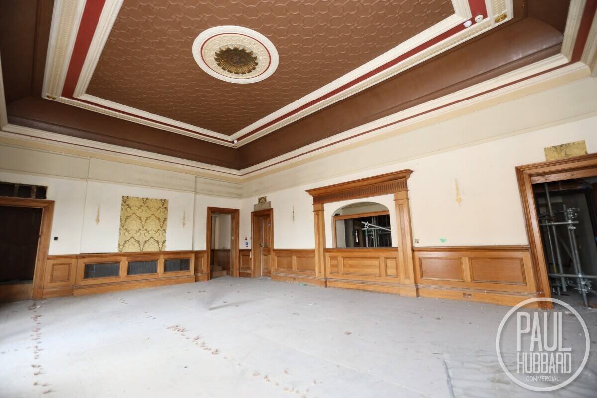 Iconic 17th Century Hotel in Newmarket Suffolk with Approved Plans for 72 Room Expansion Photo 11