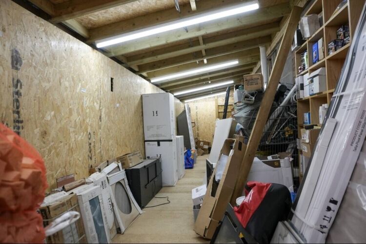 Updated Office and Storage Property Available in Wrangle, Lincolnshire Photo 11