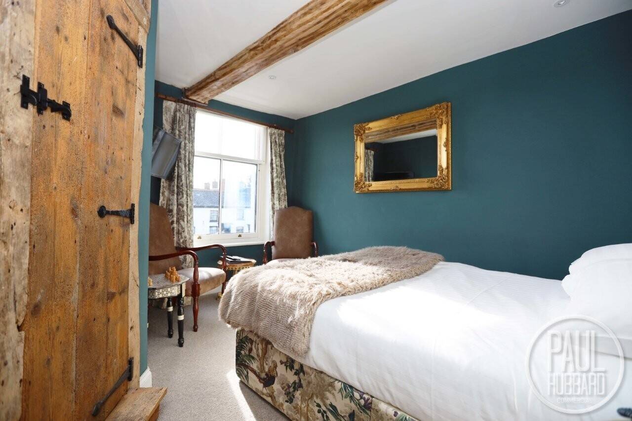 Premium Boutique Hotel with Gastropub, 5 Luxurious Bedrooms for Sale in Hingham, Norfolk Photo 11