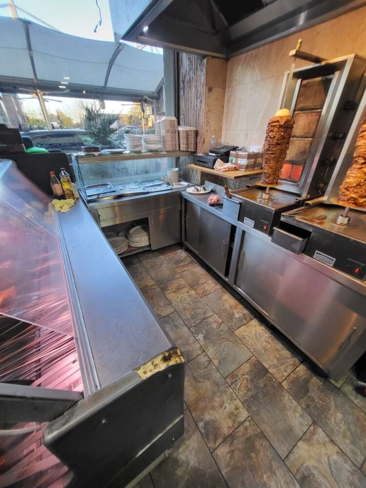 Mediterranean Restaurant and Takeaway for Sale in North London Photo 11